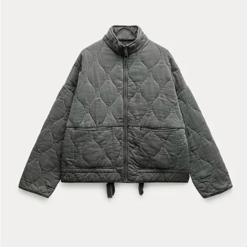 NWOT Zara WM grey quilted jacket